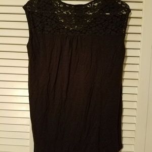 Black shirt with lace